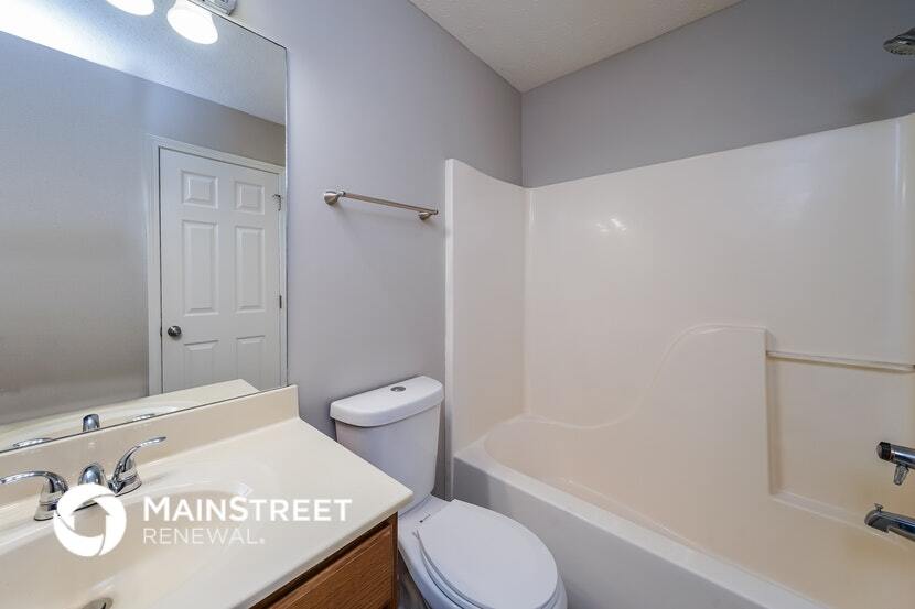 Building Photo - 10502 Whitepine View Pl