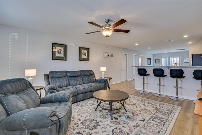 Building Photo - 2047 Catlet Ct