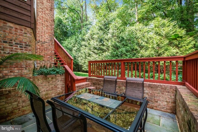 Building Photo - 5507 Thornbush Ct