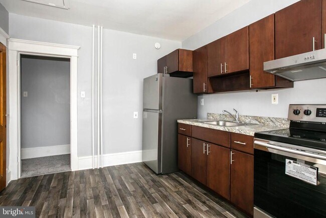 Building Photo - 20 E Merchant St