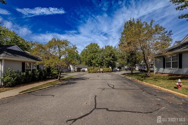 Building Photo - 412 Hawkshead Way