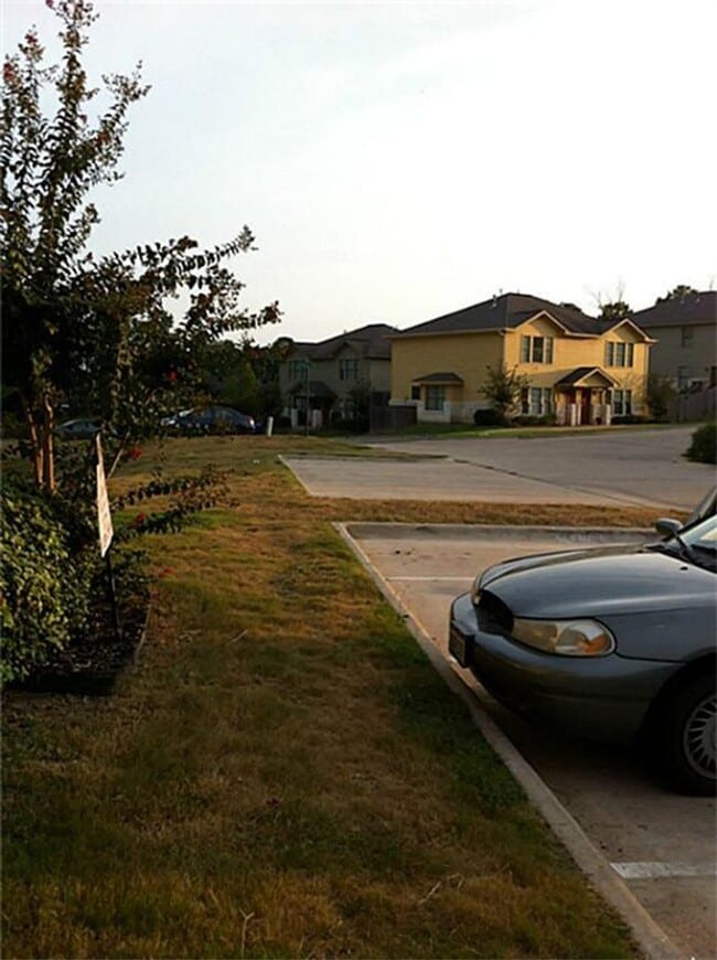 Building Photo - The Ranch at Sam Houston - 3 bdrm, 3 baths, close to SHSU!