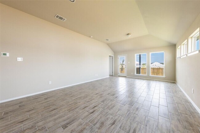 Building Photo - 205 Spiny Lizard Ln