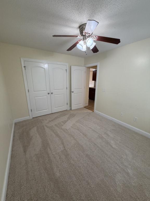 Building Photo - 2556A Saddleback Dr