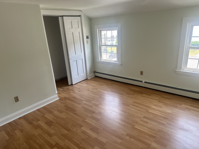 Second bedroom with new floor and paint - 324 Elm St