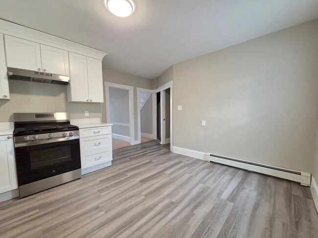 Building Photo - 37 Quincy St