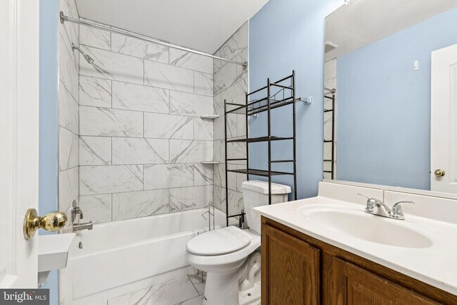 Building Photo - 2740 Brier Pond Cir