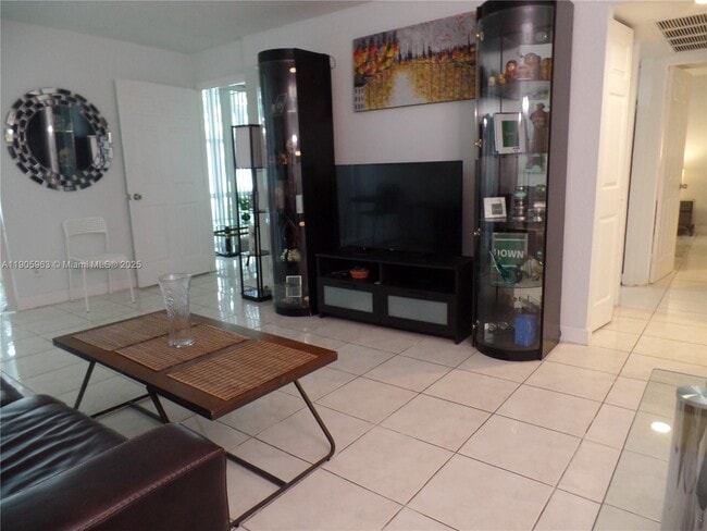 Building Photo - 210 172nd St