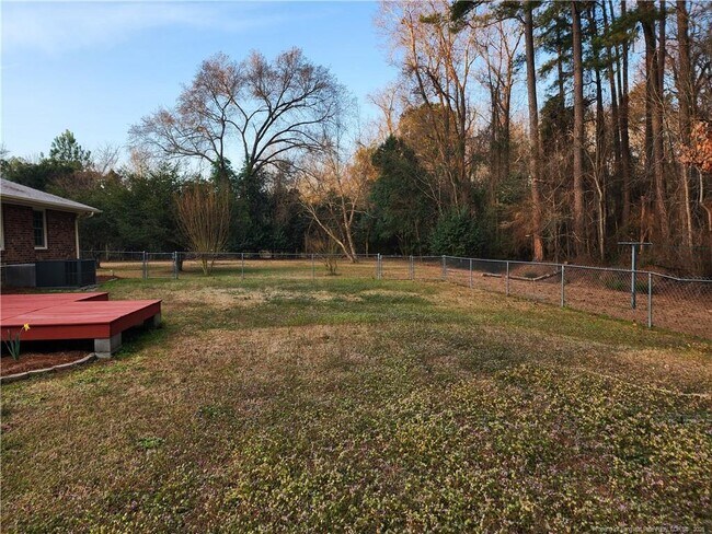 Building Photo - 1303 Middle Rd