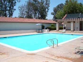 Building Photo - 3 bedroom 2 bath in great neighborhood in ...