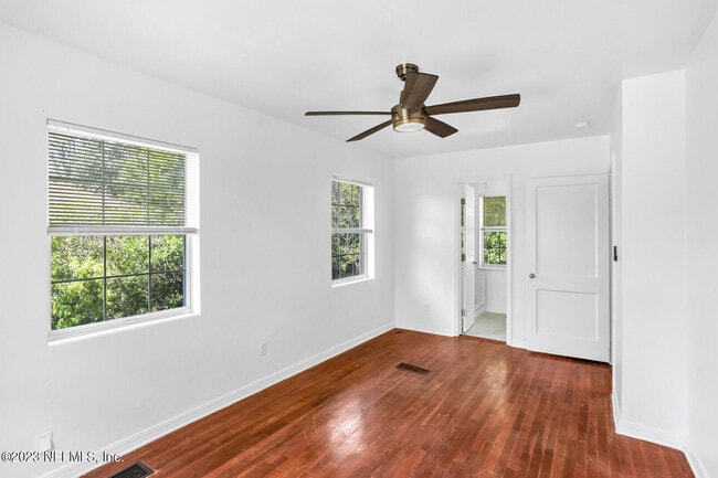 Building Photo - 4239 Shirley Ave