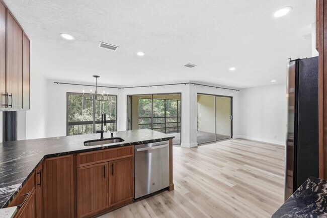 Building Photo - 8753 Como Lake Dr