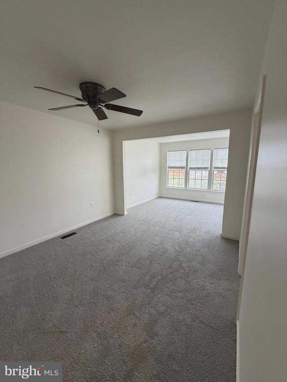 Building Photo - 388 Starkey's Landing