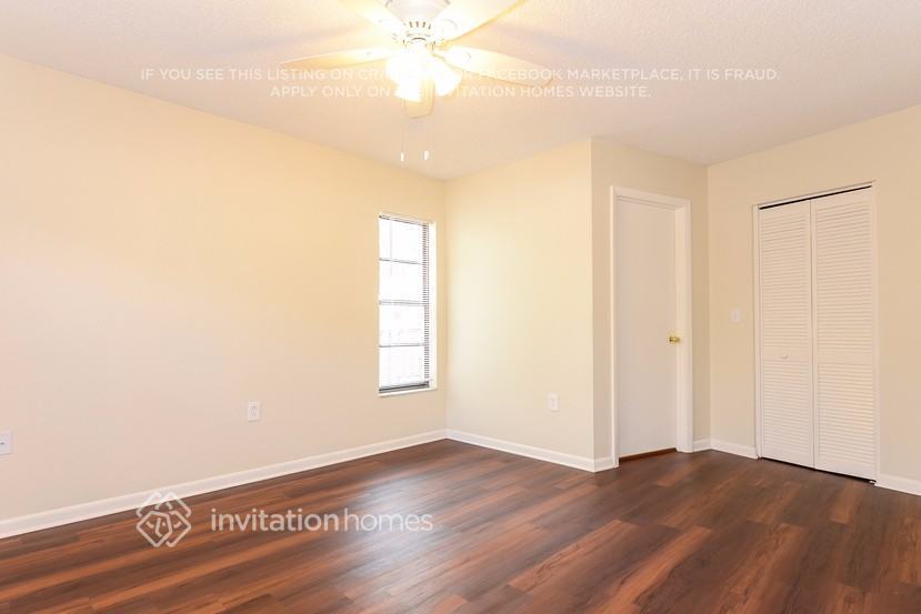 Building Photo - 332 N Bay Hills Blvd