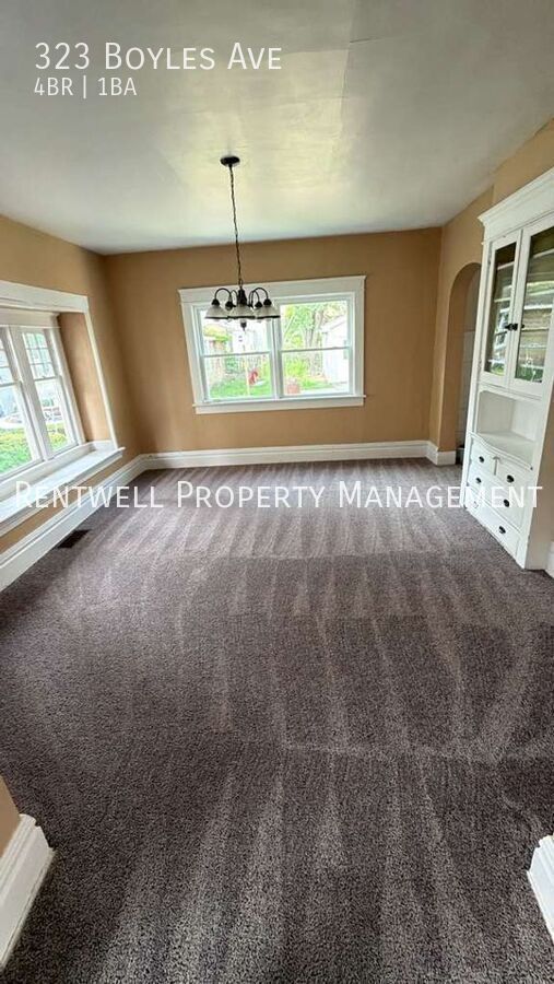 Building Photo - 323 Boyles Ave