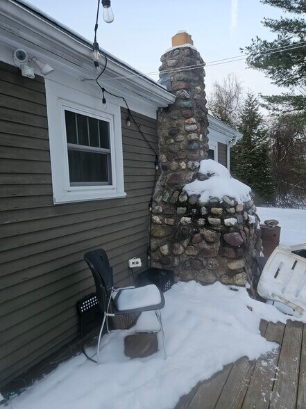 Building Photo - 289 Elmwood St