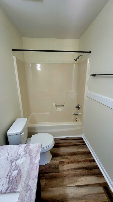 Building Photo - 1400 Meridian Ave