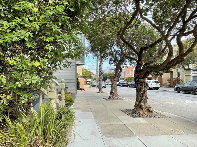 Building Photo - 3986 Cesar Chavez St