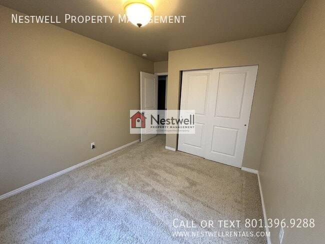 Building Photo - 10768 Pine Shadow Rd