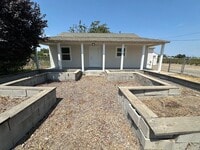 Building Photo - 1360 Delta Rd