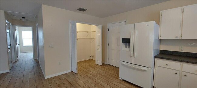 Building Photo - 11517 Layton St
