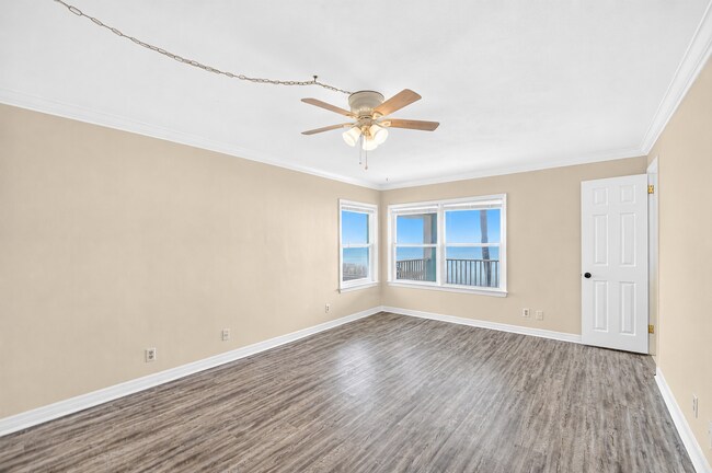 Building Photo - 2760 Ocean Shore Blvd