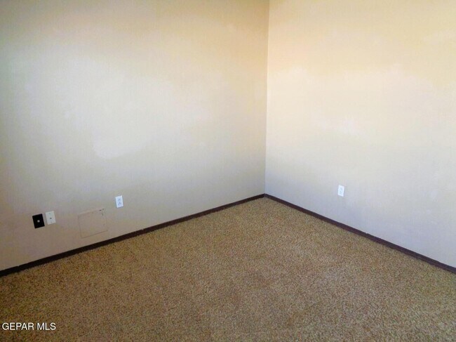 Building Photo - 14168 Smokey Point Dr