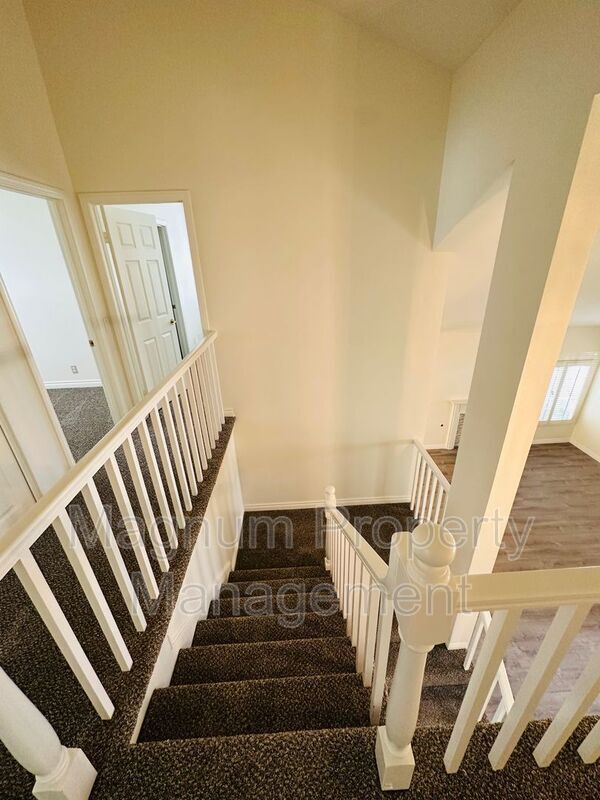 Building Photo - 43938 Northgate Ave