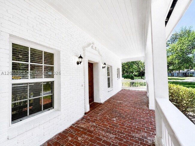 Building Photo - 12345 SW 63rd Ave