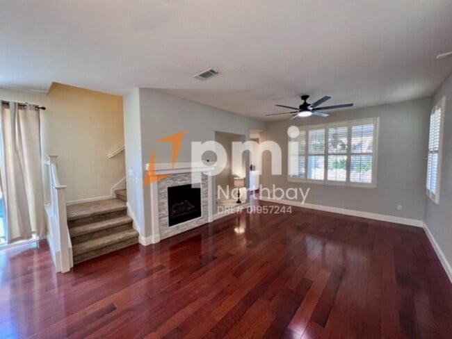 Building Photo - 1060 Villaggio Cir