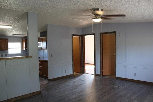 Building Photo - 2630 Co Rd 600