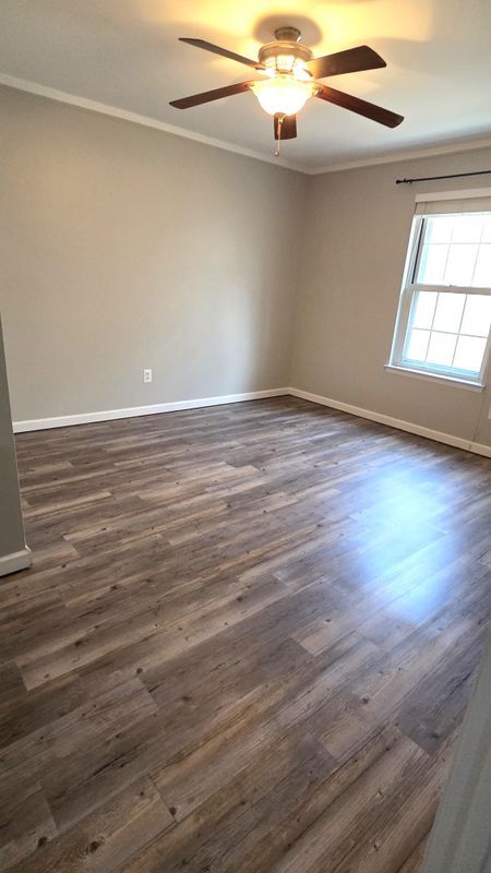 Building Photo - 33647 Bayview Dr