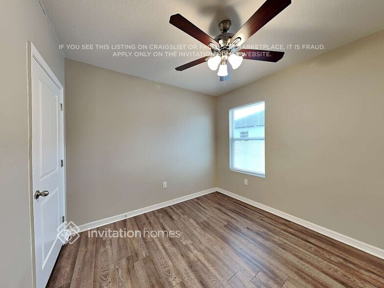 Building Photo - 14931 Flowing Gold Dr
