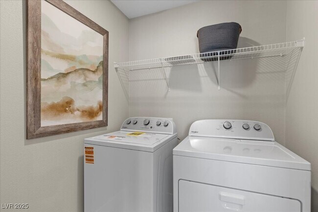 Building Photo - 4181 Nopal Serrano Ave