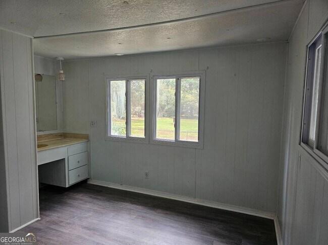 Building Photo - 75 Carl Parker Rd