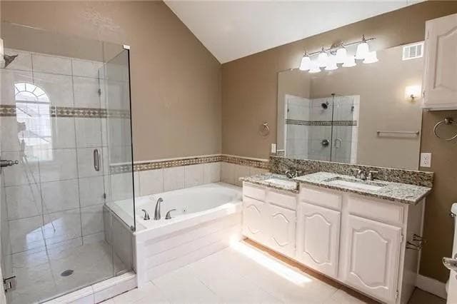 Building Photo - 9401 Blue Jay Way