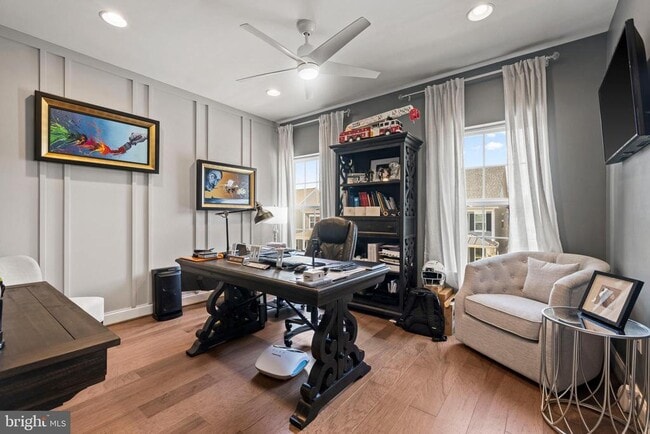 Building Photo - 607 Somerstown St