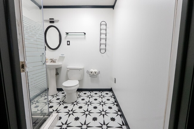 Building Photo - 11019 Neptune Pl