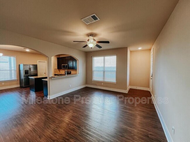 Building Photo - 3906 Ashton Dr