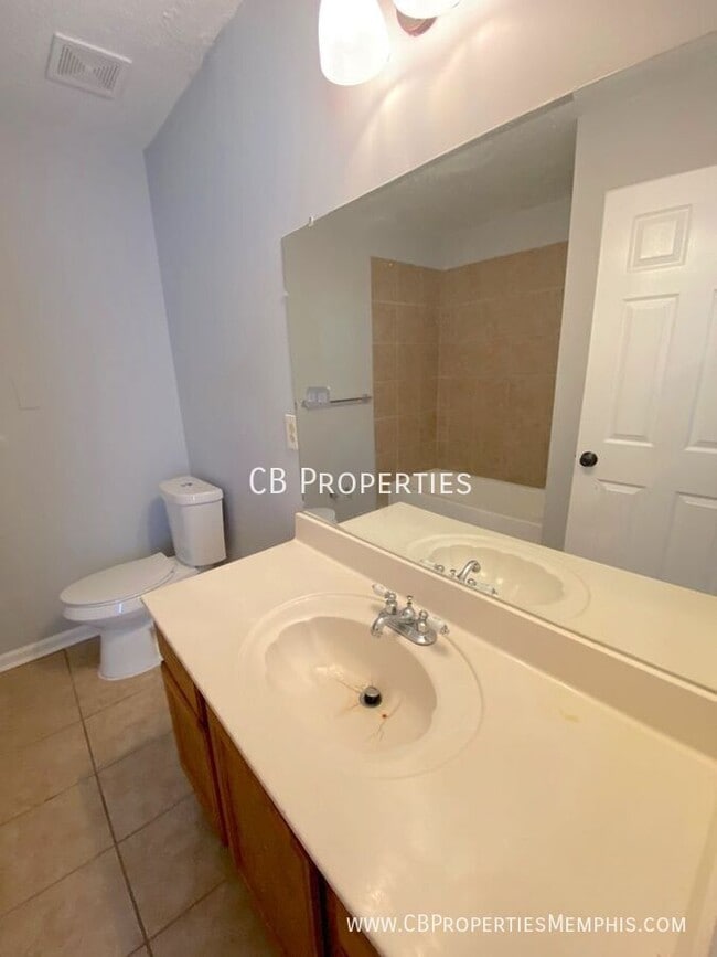 Building Photo - 4559 Cedar Leaf Cove