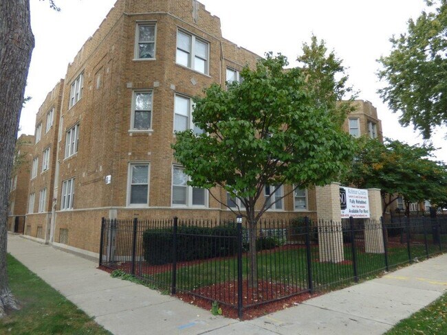 Primary Photo - 4560 W George St