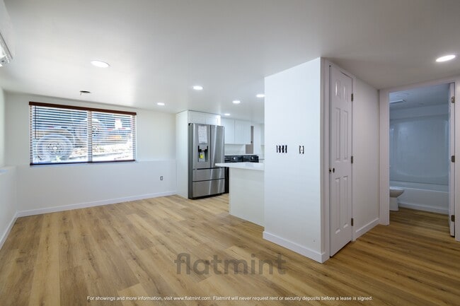 Building Photo - 4646 S Willow St