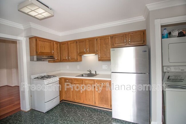 Building Photo - 9218 Portner Ave