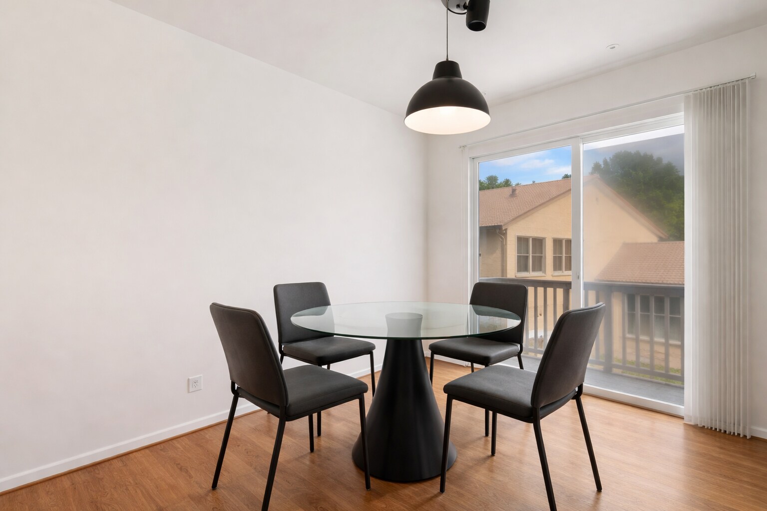 Dining Area - 1277 Pearl Ave