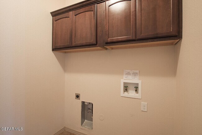 Building Photo - 7128 Copper Canyon Drive