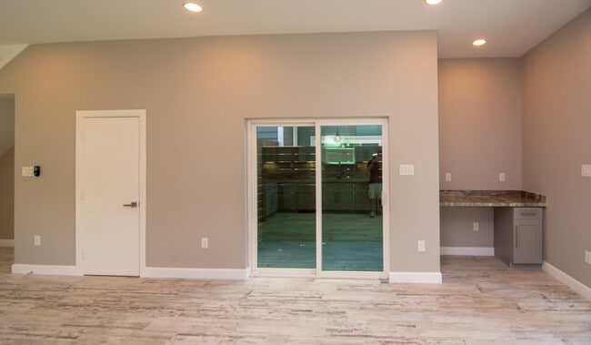 Building Photo - 317-A E 35th St