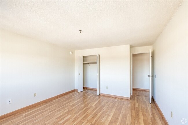Building Photo - 95 Audubon Rd