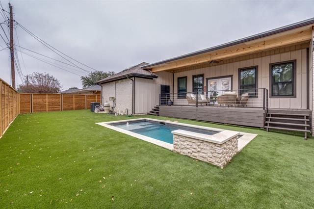 Building Photo - 7115 Meadow Rd