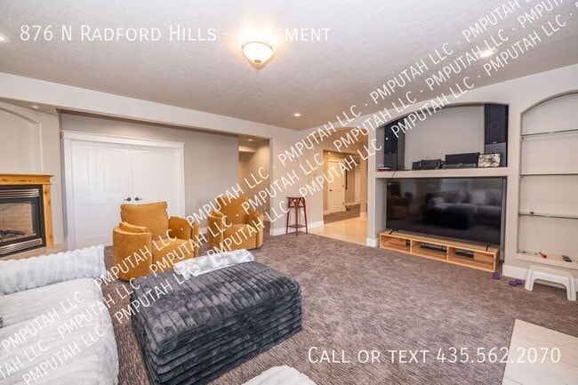 Building Photo - 876 N 5150 E