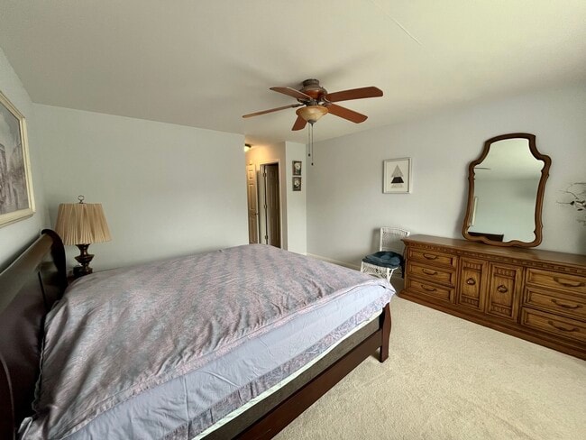 Building Photo - 3259 Cool Springs Ct
